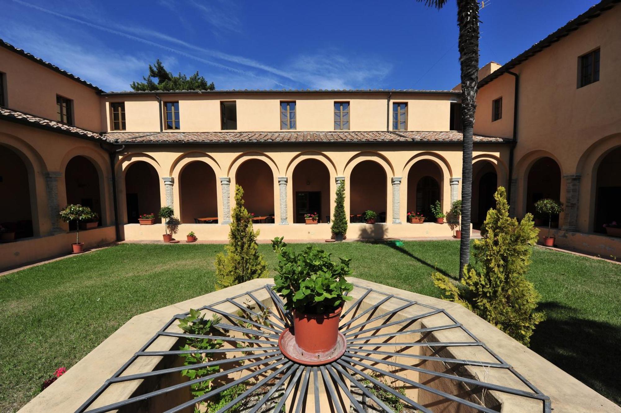 Chiostro Delle Monache Hostel Volterra Luaran gambar