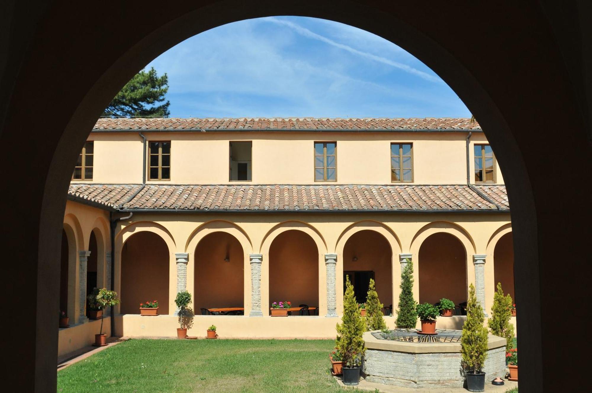 Chiostro Delle Monache Hostel Volterra Luaran gambar