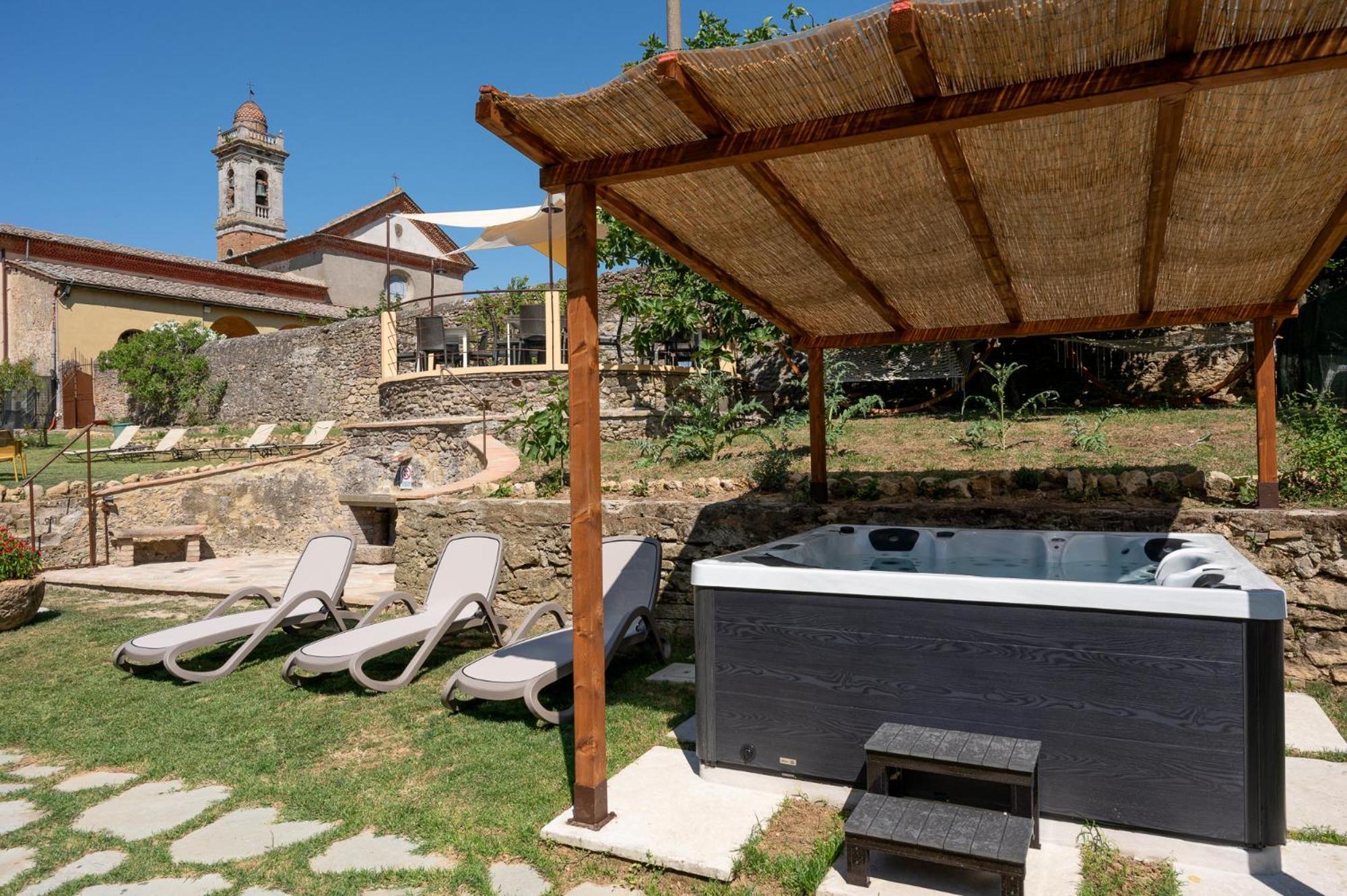 Chiostro Delle Monache Hostel Volterra Luaran gambar